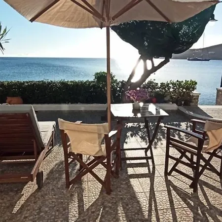 Anemoessa Apts 4* Livadia (Tilos)