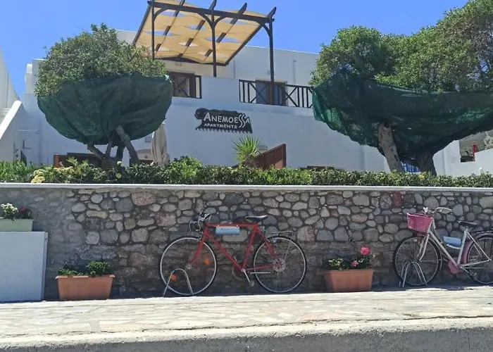 Anemoessa Apts Apart Otel Livadia (Tilos)