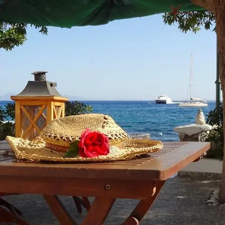 Anemoessa Apts 아파트호텔 4*