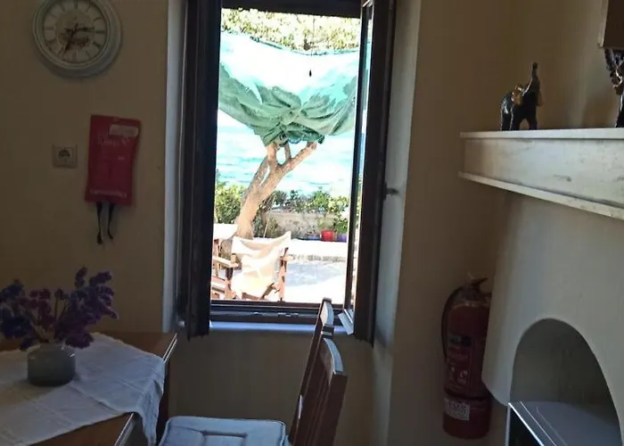 Anemoessa Apts 4* Livadia (Tilos)